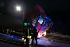 Der betroffene LKW in der Weserstraße.