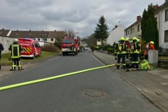 Einsatzkräfte an der Einsatzstelle.