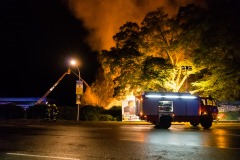 Brandbekämpfung von der Drehleiter aus.