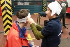 ...und das Anlegen von Verbänden stand auf dem Stundenplan.