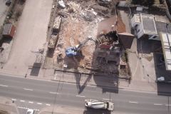 15.03.2017 - Das Gebäude mit der Hausnummer 50 ist Geschichte, weiter gehen die Arbeiten mit Nummer 48.