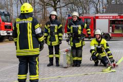 Die Prüflinge musste ihr Wissen neben einer theoretischen Prüfung auch praktisch unter Beweis stellen.