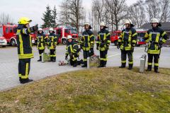 Die Prüflinge musste ihr Wissen neben einer theoretischen Prüfung auch praktisch unter Beweis stellen.