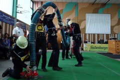 Die CTIF-Wettbewerbsgruppe der Feuerwehr Verden beim Kuppel-Cup im Westerwald.