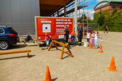 Einblicke in die Arbeit der Feuerwehr erlaubt die Ferienpassaktion am Verdener Feuerwehrhaus.