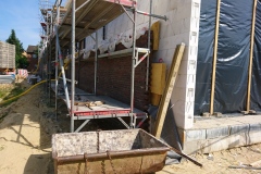 17. Juli 2018 - Erste Verklinkerungsarbeiten.