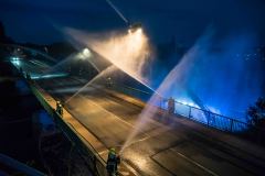 Empfang der Nienburger Kräfte an der Allerbrücke in Verden.