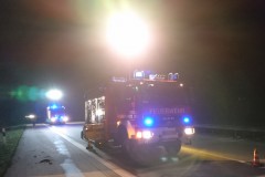 Die Ortsfeuerwehr Verden im Einsatz auf der Autobahn.