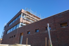 27. Februar 2019 - Die Westseite des Neubaus.