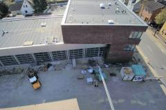 07. April - Blick aus luftiger Höhe auf den Neubau.