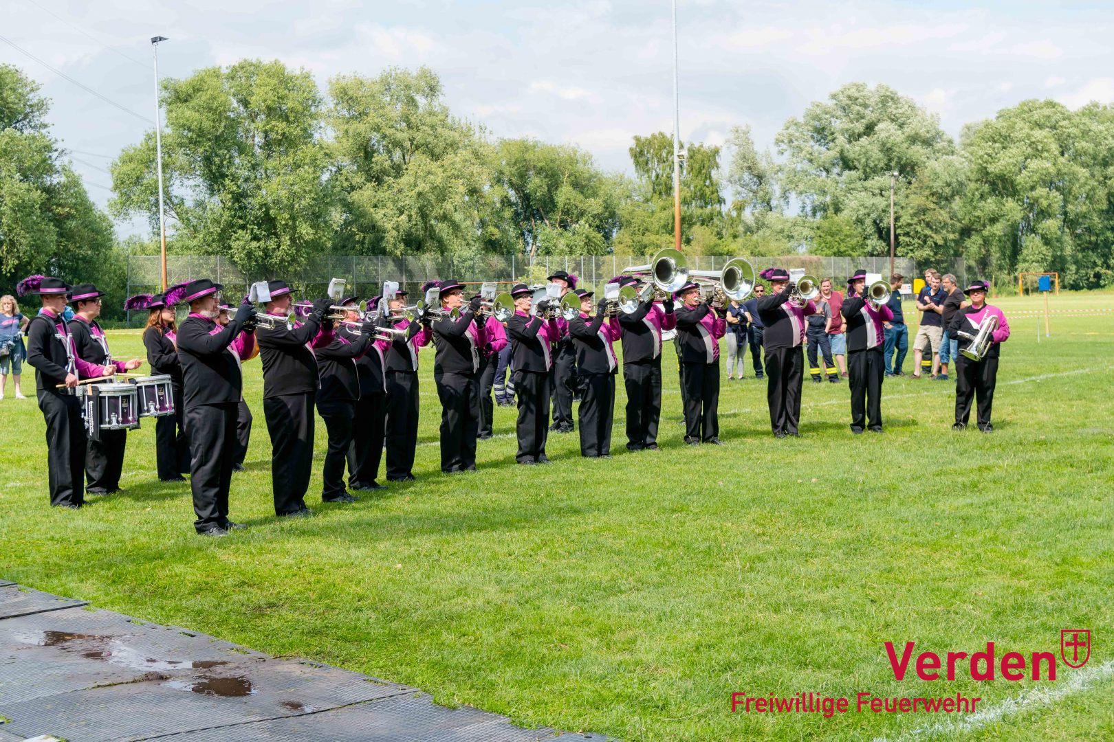 Die FMC-Showband spielte am Nachmittag einige Stücke aus ihrem aktuellen Programm.