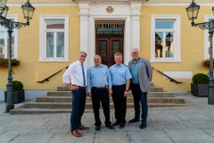 Verabschiedung von Jürgen Barkfrede (2.v.l.) als bisheriger Ortsbrandmeister der Verdener Ortsfeuerwehr mit Bürgermeister Lutz Brockmann, Stadtbrandmeister Peter Schmidt und Fachbereichsleiter Sicherheit und Ordnung Rüdiger Nodorp (v.l.).