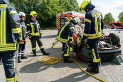 Sonderausbildung zum Thema Verkehrsunfallrettung.
