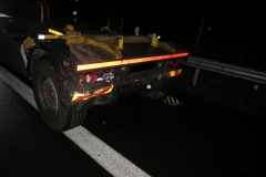 Schäden an den beteiligten Fahrzeugen.