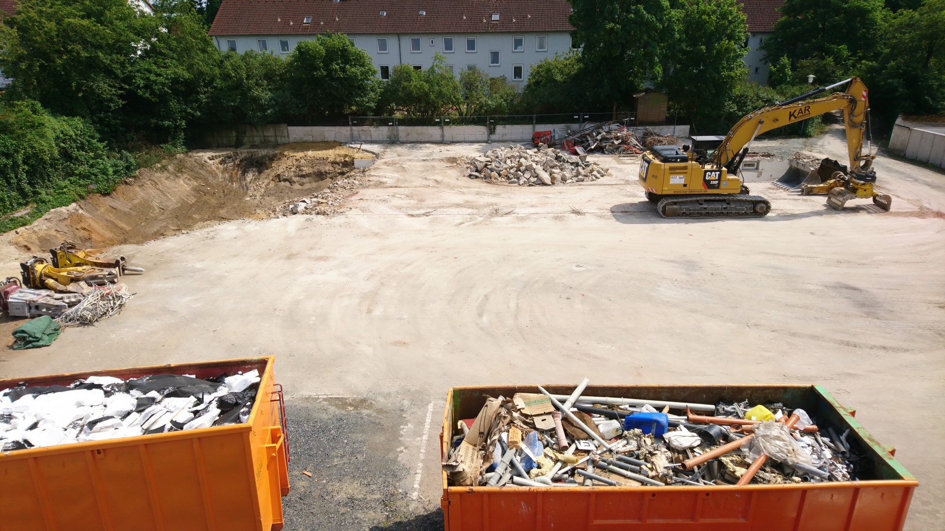 19. Juni 2020:  Vom alten Feuerwehrhaus ist nichts mehr zu sehen.