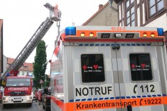 Einsatz der Drehleiter in der Oberen Straße.