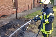Die Feuerwehr musste lediglich Nachlöscharbeiten durchführen.