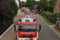 Einsatzkräfte an der Einsatzstelle.