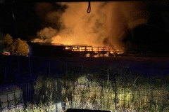 Bereits in Vollbrand stand am Sonntagmorgen eine Scheune bei Eintreffen der ersten Einsatzkräfte in Dörverden-Westen.