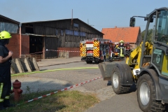 Einsatzkräfte an der Einsatzstelle.