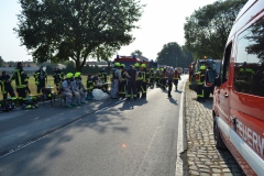 Einsatzkräfte an der Einsatzstelle.