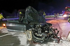 Einer der beiden beteiligten PKW.