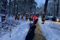 Gemeinsamer Einsatz von Feuerwehr und Rettungsdienst.