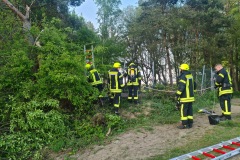 Einsatzkräfte vor Ort.
