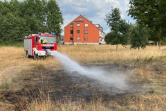 Nachlöscharbeiten durch die Feuerwehr.