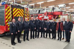 Die geehrten Kameraden zusammen mit Gästen und Funktionsträgern: Dennis Körte, Tobias Burmeister, Thomas Andres, Rüdiger Stephan, Dietmar Meyer, Philipp Rose, Christoph Gruppe, Uwe Behrens, Anja König, Philipp Rohlfing und Peter Schmidt.