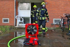 Atemschutztrupps im Einsatz.