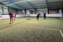 Fußballturnier zwischen den Jugendlichen und Betreuern.