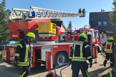 Bereitstellung der Drehleiter.