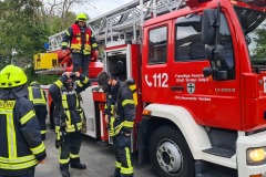 Der Trupp unter Atemschutz musste in der Stader Straße nicht mehr eingesetzt werden.