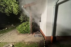 Starke Rauchentwicklung aus dem Keller.