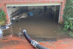 Garage unter Wasser.