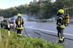 Brandbekämpfung vor Ort.