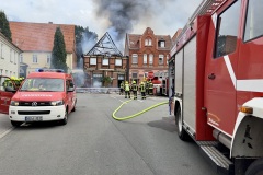 Blick auf die Löscharbeiten.