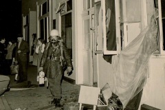 1977: Feuer in der großen Straße.