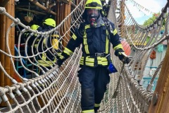 Einsatzübung auf der Domweih – ein Feuer in einem Fahrgeschäft wurde angenommen, vier vermisste Personen mussten gerettet werden.