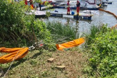 Einsatz \"gekentertes Sportboot\" in Dörverden.