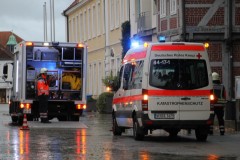 Auch der Rettungsdienst war mit mehreren Fahrzeugen vor Ort.