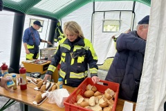 Verpflegung für die Einsatzkräfte.