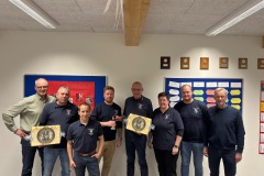 Der alte und neue Vorstand auf dem Foto von links: Detlef Peterson, Jürgen Feist, Sascha Osmer, Christian Brandt, Peter Junge, Maren Burmeister, Henning Paul, Carsten Brettschneider