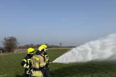 Grundlagenausbildung Umgang mit Strahlrohren.