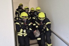 Menschenrettung unter Atemschutz.