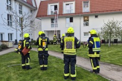 Auch tragbare Leitern kamen zum Einsatz.